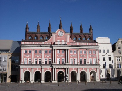 照片: 纪念碑, Rostocker Rathaus, 梅克倫堡-前波美拉尼亞