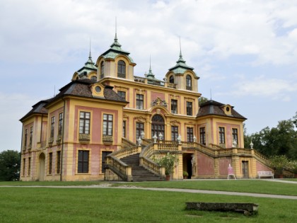 照片: 公园和娱乐活动, 城堡， 要塞和宫殿, 其他地方, Seeschloss Monrepos, Schloss Favorite, 巴登-符腾堡