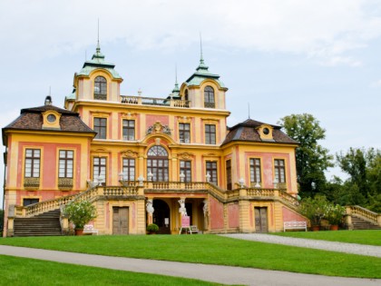 照片: 公园和娱乐活动, 城堡， 要塞和宫殿, 其他地方, Seeschloss Monrepos, Schloss Favorite, 巴登-符腾堡