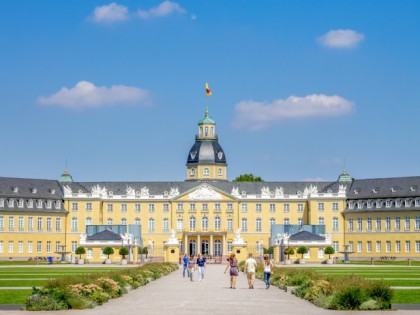 照片: 博物馆和展览会, 公园和娱乐活动, 城堡， 要塞和宫殿, Schloss Karlsruhe, 巴登-符腾堡