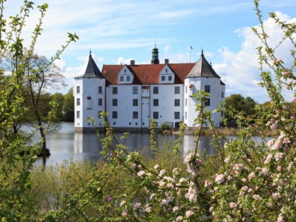 照片: 博物馆和展览会, 城堡， 要塞和宫殿, Schloss Glücksburg, 石勒苏益格-荷尔斯泰因