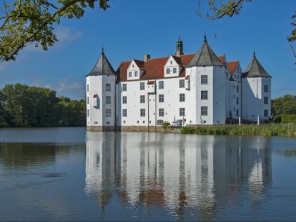 照片: 博物馆和展览会, 城堡， 要塞和宫殿, Schloss Glücksburg, 石勒苏益格-荷尔斯泰因
